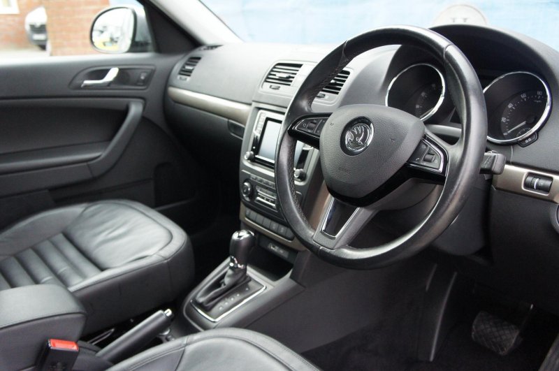 SKODA YETI