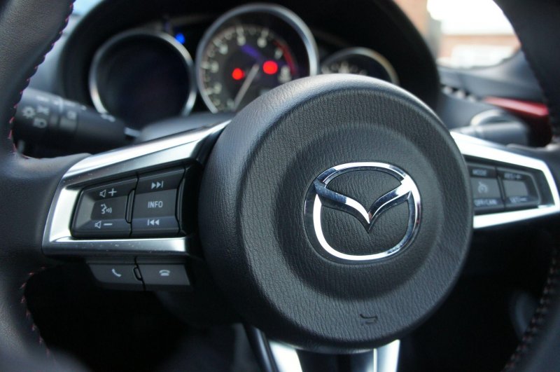 MAZDA MX-5