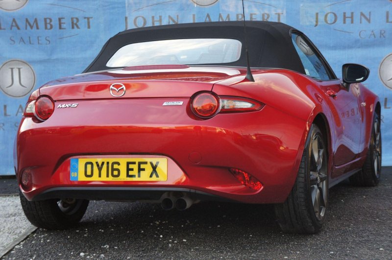 MAZDA MX-5