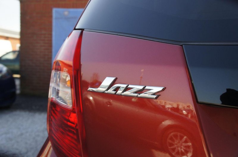 HONDA JAZZ