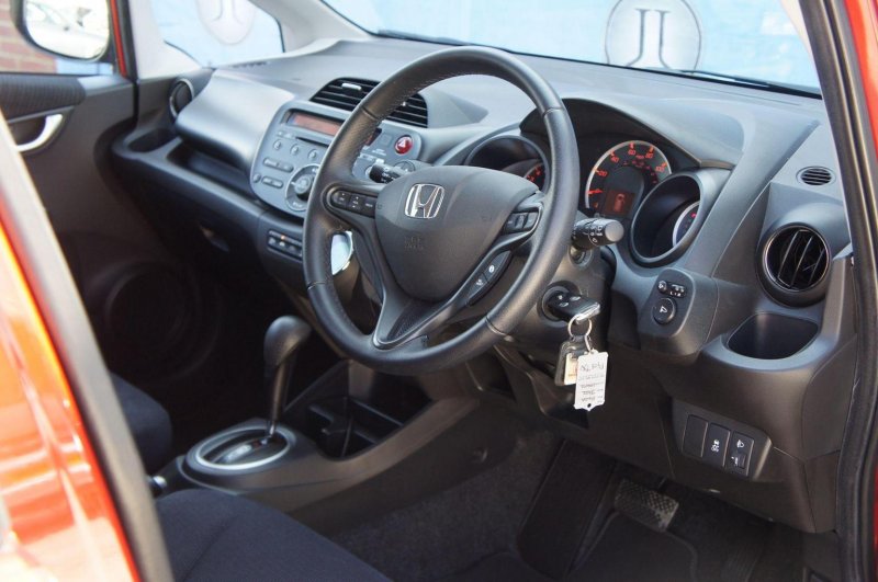 HONDA JAZZ