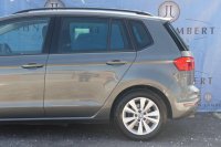 VOLKSWAGEN GOLF SV