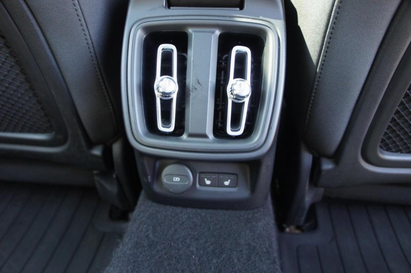 POLESTAR POLESTAR 2