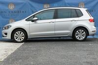 VOLKSWAGEN GOLF SV