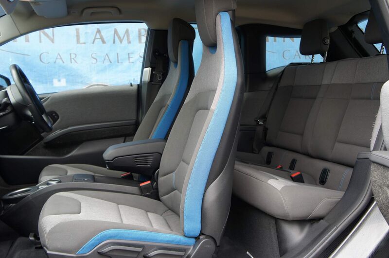 BMW I3